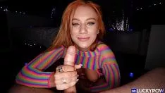 Abspielen Gonzo xxx Latina mit rundem Arsch und großen Titten