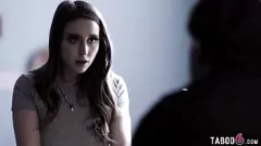 Afspelen Big Ass Teen Laney Gray in hardcore Deepthroat serveerster Fantasy