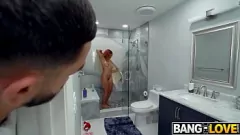 Oynat Busty Roxie Sinner ve Peter Green ile Hardcore Poolside Fuck